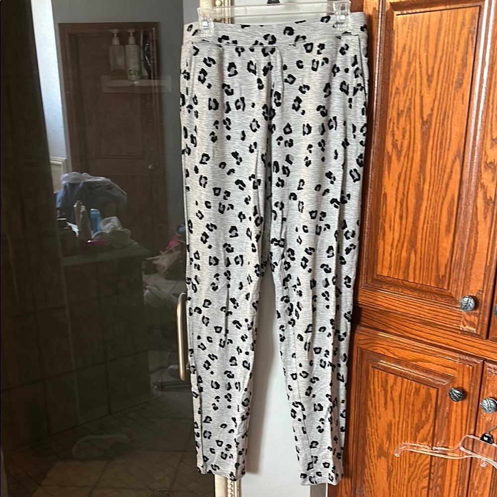 Leopard Print Gray Women's Lounge Pants